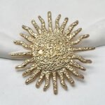 UCHARMD Metal Buttons Brooch for Underwear Floral Gold Cover Cufflinks Irregular Shapes Sun Design BT079