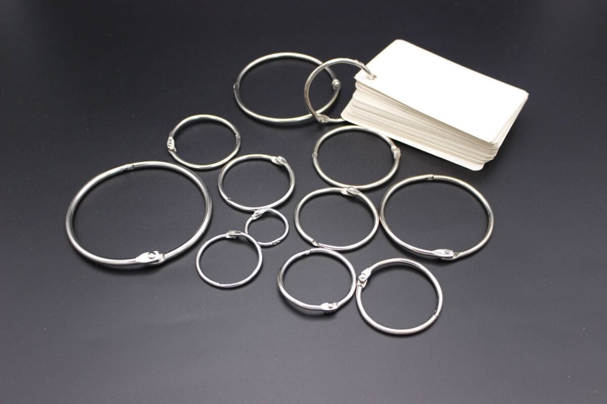 Wholesale 2025 Fashionable Metal Calendar Rings 25mm/30mm Open Book Binder Rust-Proof Keychain Loops for DIY Planners/Albums