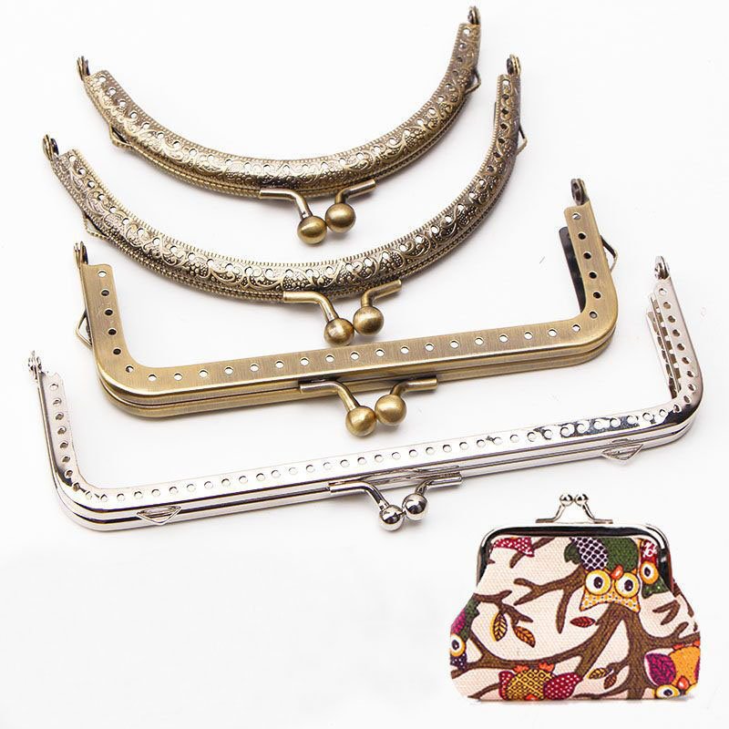 Wholesale Handbag Clutch Handles for Hardware Accessories Evening Bags Kiss Clasp Lock Pearl Purse Frame