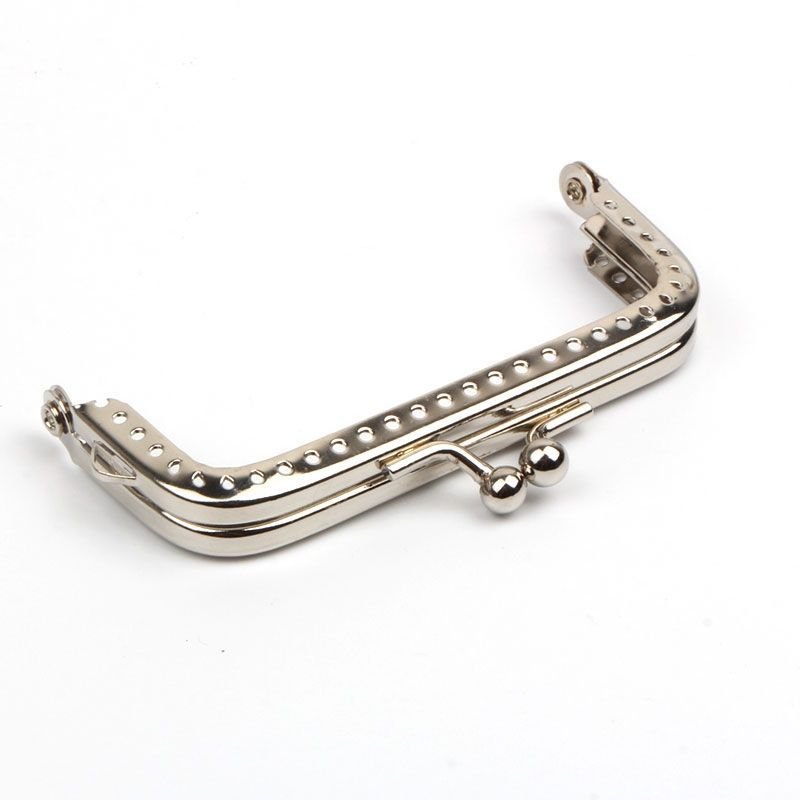 Wholesale Handbag Clutch Handles for Hardware Accessories Evening Bags Kiss Clasp Lock Pearl Purse Frame
