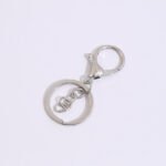 High Quality Wholesale Zinc Alloy Keychain Vintage Cartoon Baking Lightweight Lobster Buckle Set Keychain Ring